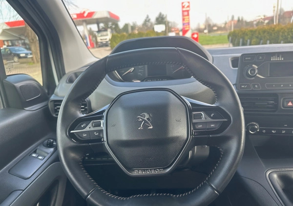 Peugeot Rifter cena 78900 przebieg: 6300, rok produkcji 2020 z Świdnik małe 154